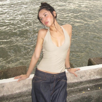 ins欧美风2024夏季新款性感U领交叉绑绳短款修身外穿挂脖小背心女