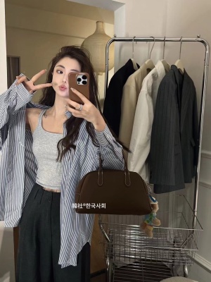 2024螺纹小方领一体背心女一体罩杯内搭外穿无痕休闲吊带背心女