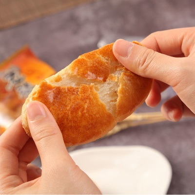 老婆饼正宗整箱面包早餐软糯休闲食品香甜糕点心小吃零食夜宵充饥