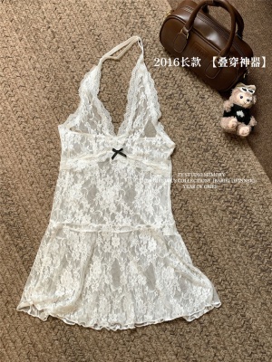 叠穿神器春秋新款性感辣妹风蕾丝花边挂脖吊带内搭打底衫镂空上衣