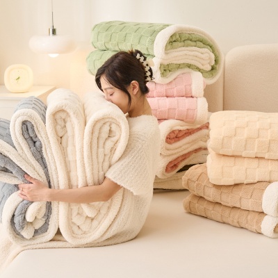 新款水立方绒毛毯羊羔绒高克重多功能毯子牛奶绒贝贝绒沙发盖毯