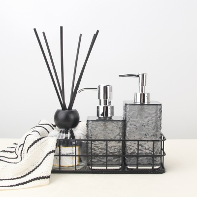 跨境高级感铁艺收纳盒家居用品化妆品置物框零食整理桌面收纳筐