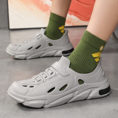 洞洞鞋男夏季外穿防臭防滑厚底运动涉水户外全包漂流沙滩椰子凉鞋