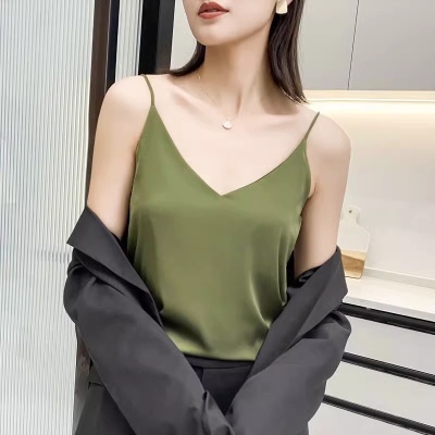 小吊带背心女夏季内搭外穿配西装打底衫大码冰丝美背V领无袖上衣