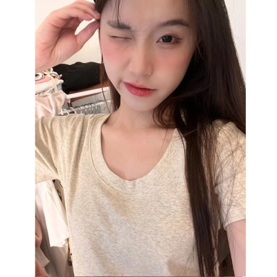 美式纯棉辣妹修身短袖内搭2025新款圆领正肩港味上衣设计感T恤女