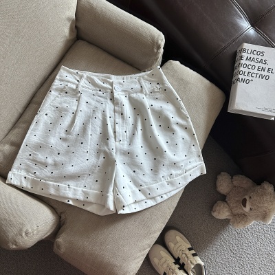 辣妹白色波点短裤夏季新款外穿薄款高腰A字显瘦休闲阔腿卷边热裤