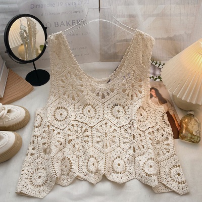 镂空钩花设计感吊带背心U领女夏季外搭宽松显瘦短款小众上衣