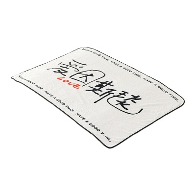 奶油绒毛毯夏季办公室午睡毯宿舍空调被朋友闺蜜女生情侣生日礼物