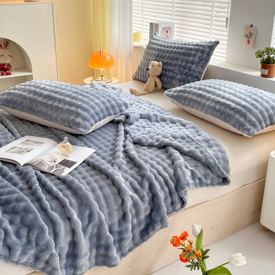 仿兔毛绒毛毯办公室午睡毯子夏季空调毯四季通用沙发盖毯床上用品