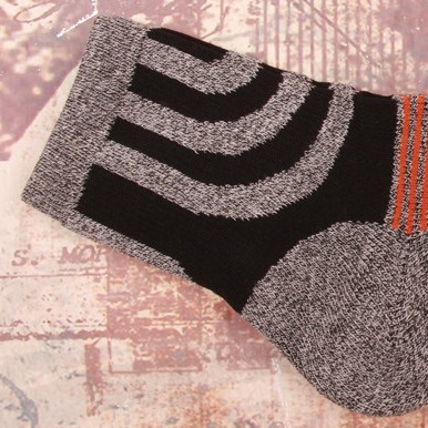 男式运动户外运动袜男袜毛巾跑步徒步袜加厚军训学生登山袜子